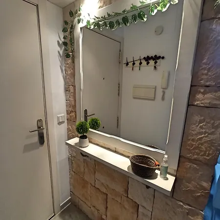 El Tesorillo Apartment *